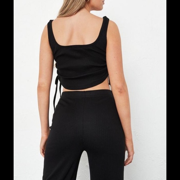 💋 Asymmetrical Ruched Sides W/Drawstrings On Both Sides Round Neck Crop Top - Picture 3 of 5